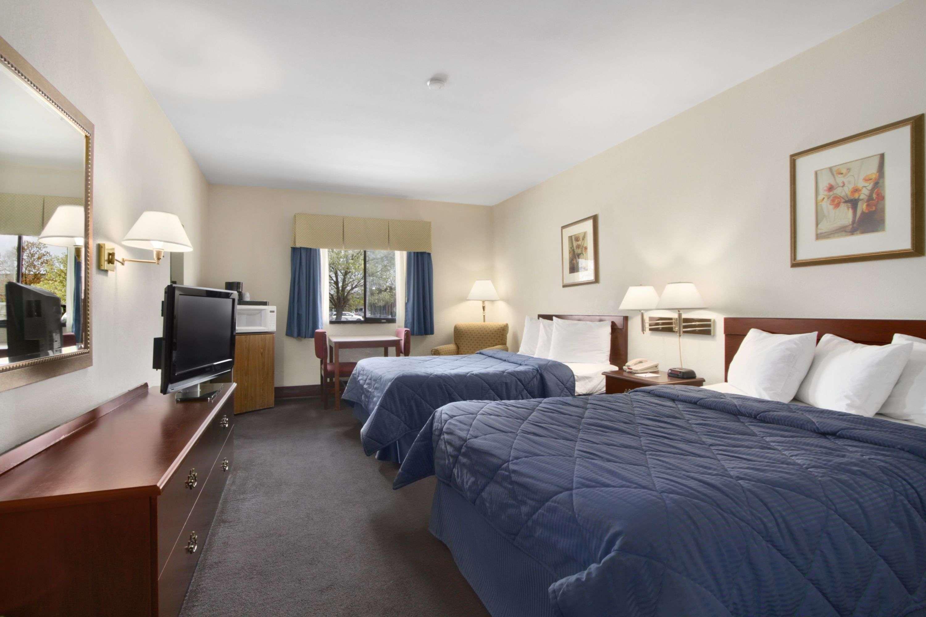 Mainstay Suites Prince George - Fort Gregg Bagian luar foto
