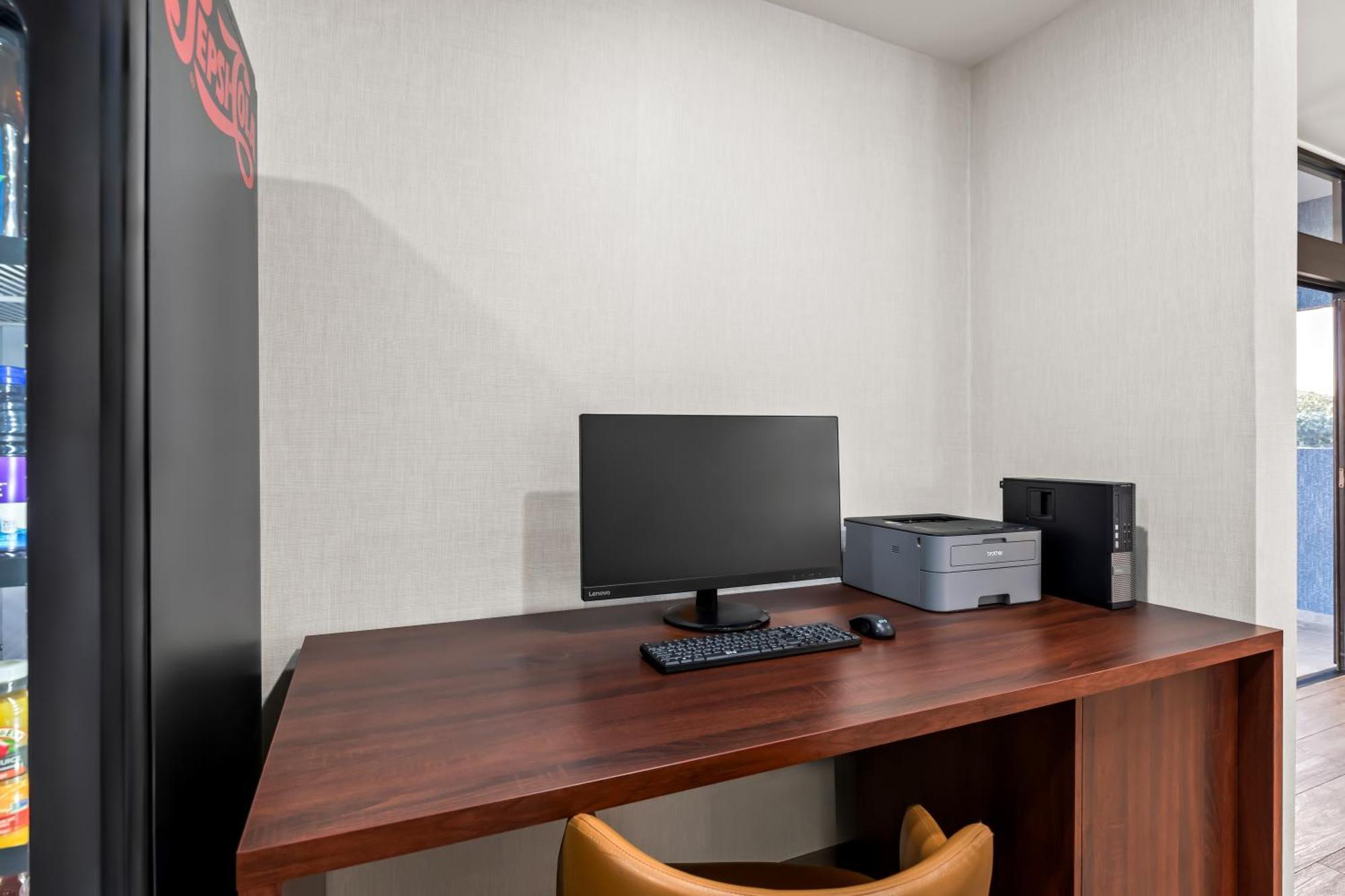 Mainstay Suites Prince George - Fort Gregg Bagian luar foto